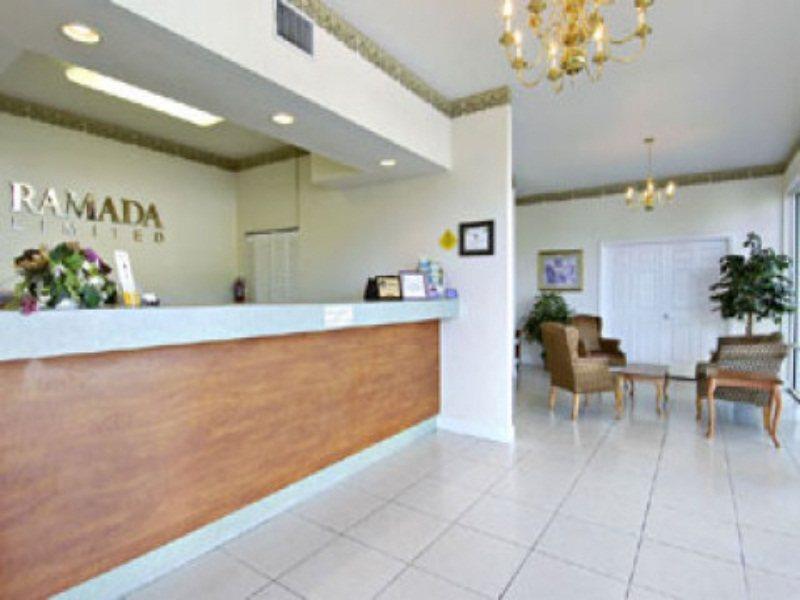 Ramada Limited Clearwater Hotel And Suites Kültér fotó